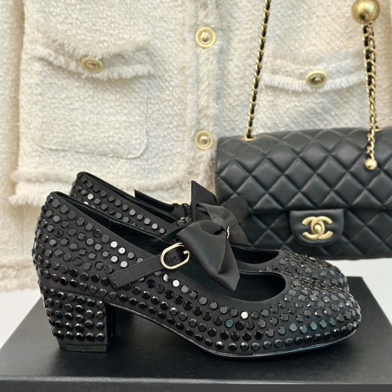 Ch*el high heels